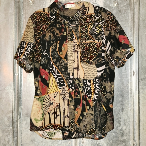 Oriental Abstract Print Button Up Shirt - Picture 1 of 4